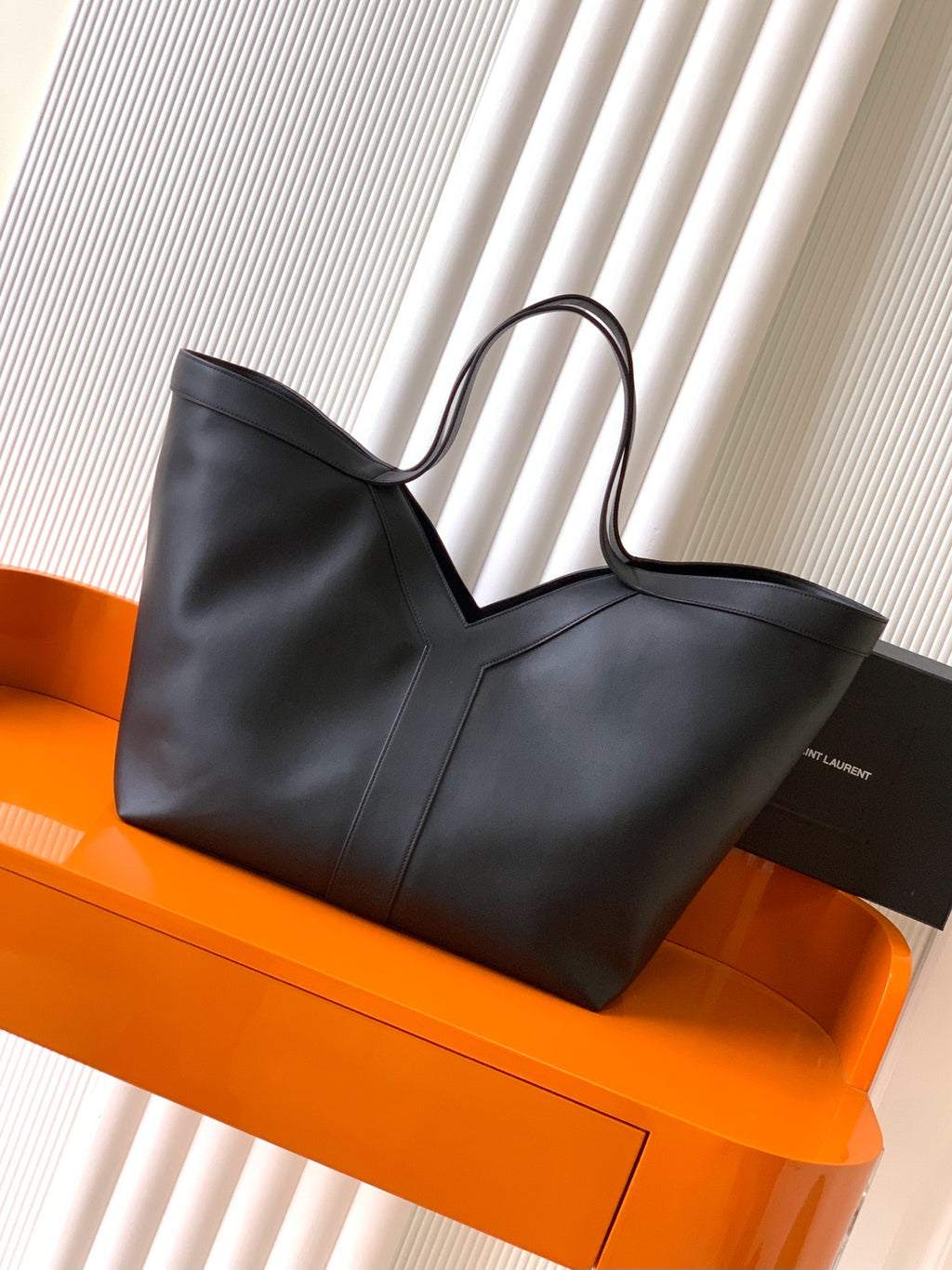 Saint Laurent Y Large Tote Bag in Black Grained calfskin Leather - Front View