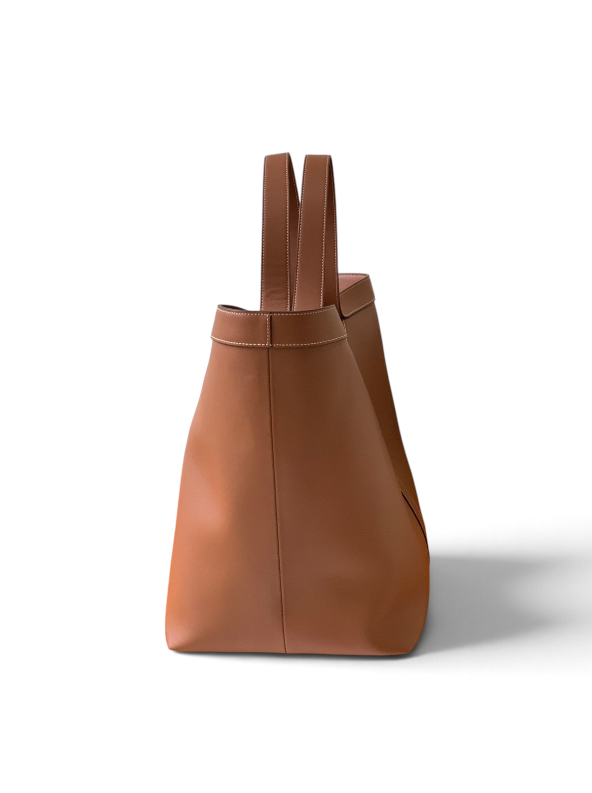 Saint Laurent Y Large Tote Bag in Tan Grained calfskin Leather - Detail View 2
