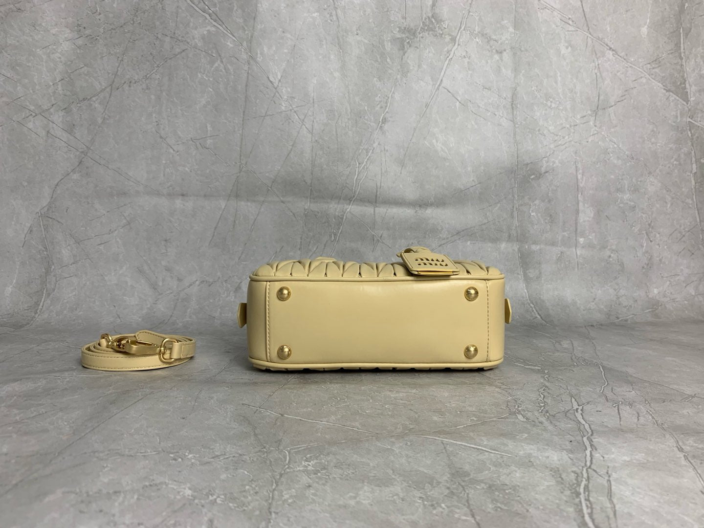 Matelassé Bowling Bag - View 4