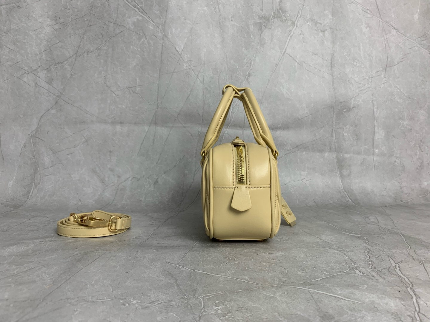 Matelassé Bowling Bag - View 5