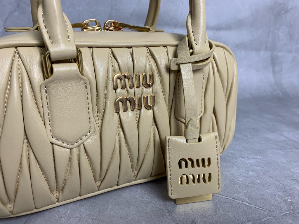 Matelassé Bowling Bag - View 7