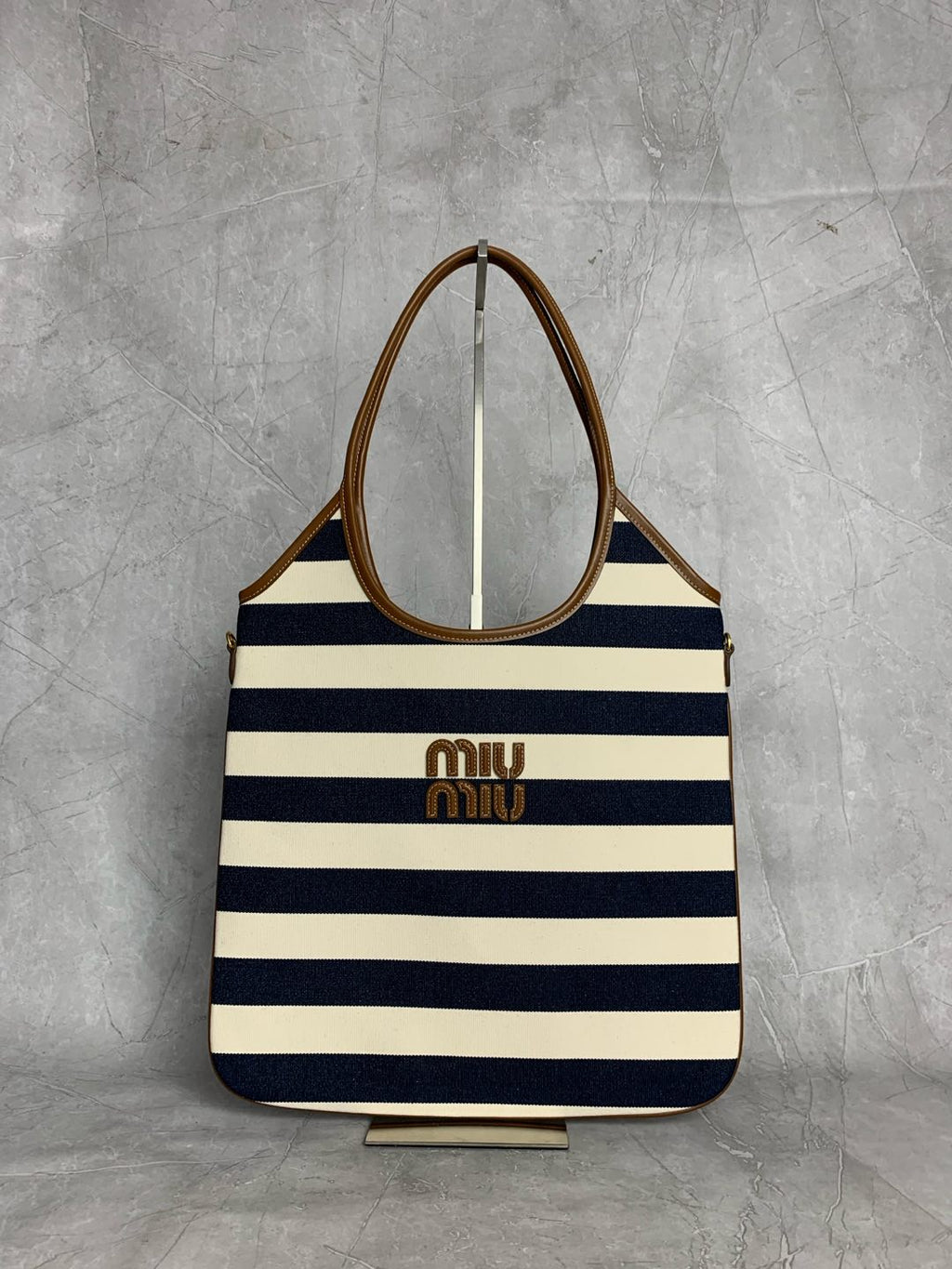 Vintage Tote Bag - View 1