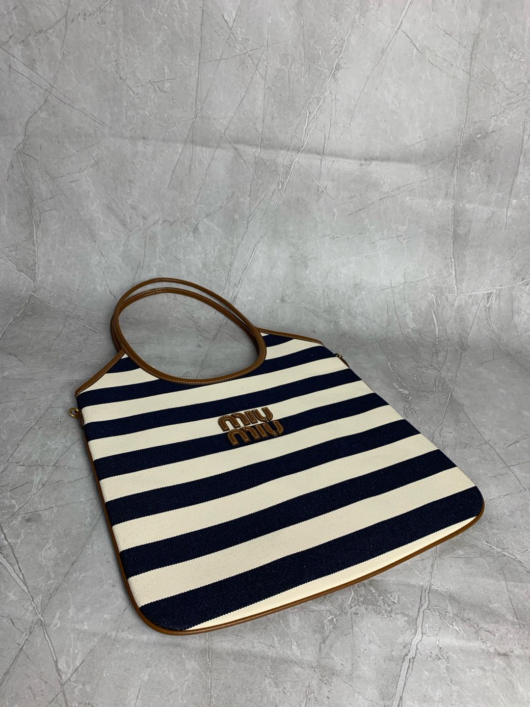 Vintage Tote Bag - View 9