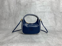 Wander Shoulder Bag
