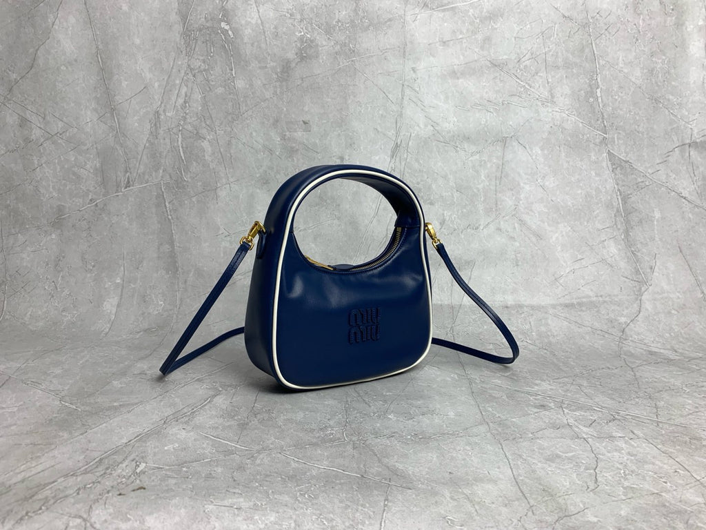 Wander Shoulder Bag - View 3