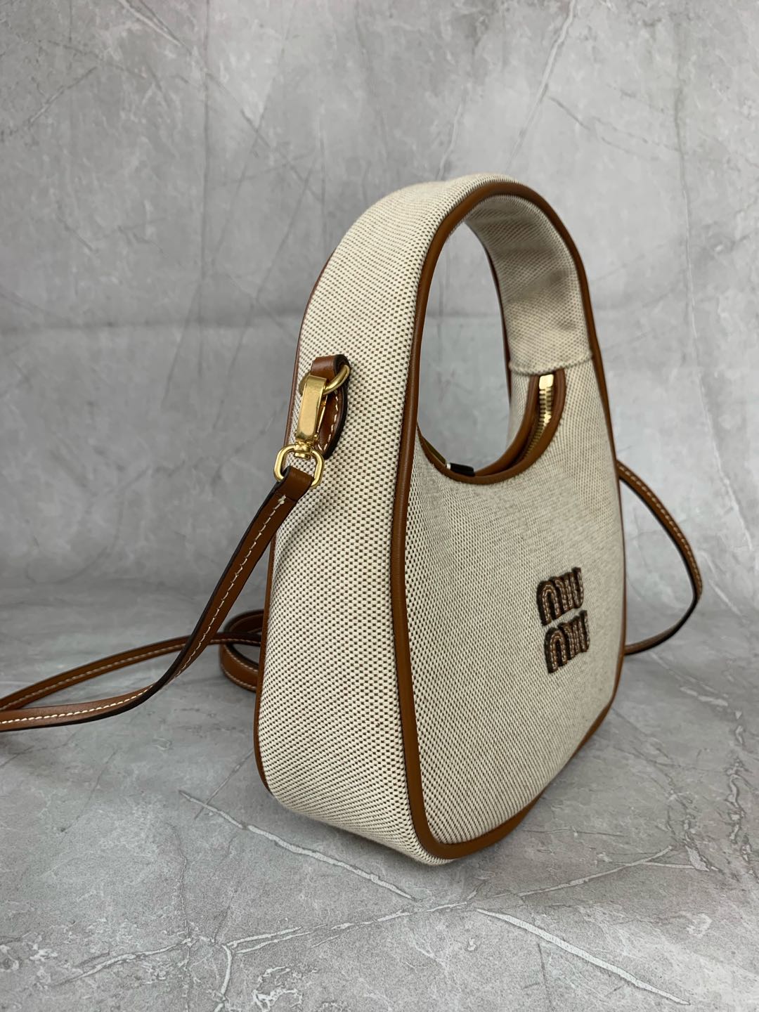 Soft Shoulder Bag - View 4