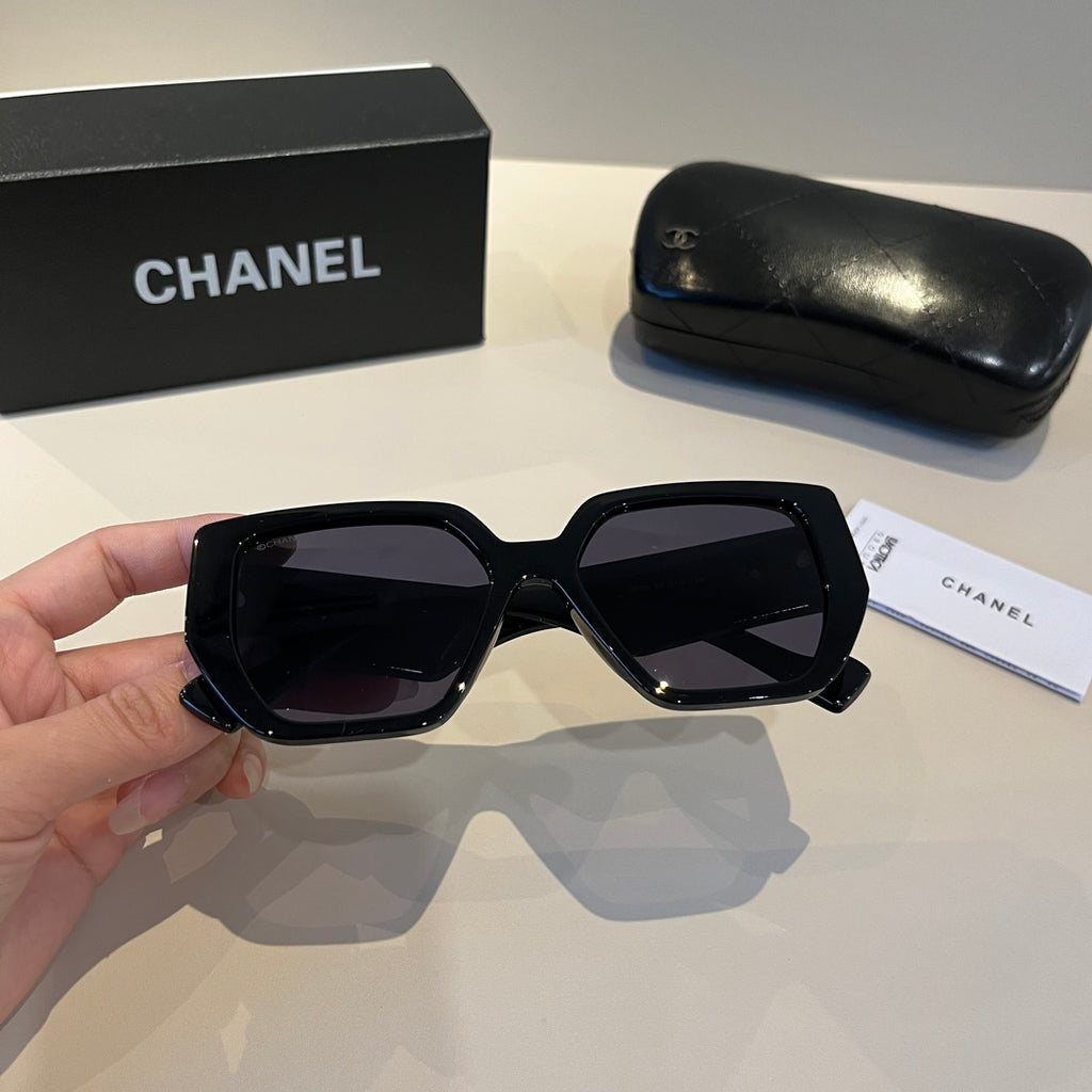 Crystal-Embellished Square Sunglasses - Black - View 10