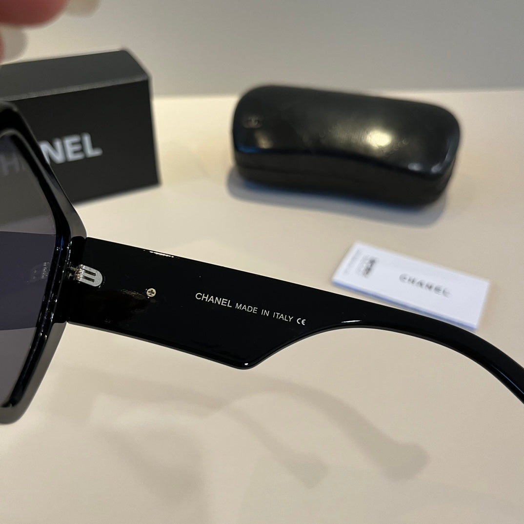 Crystal-Embellished Square Sunglasses - Black - View 5