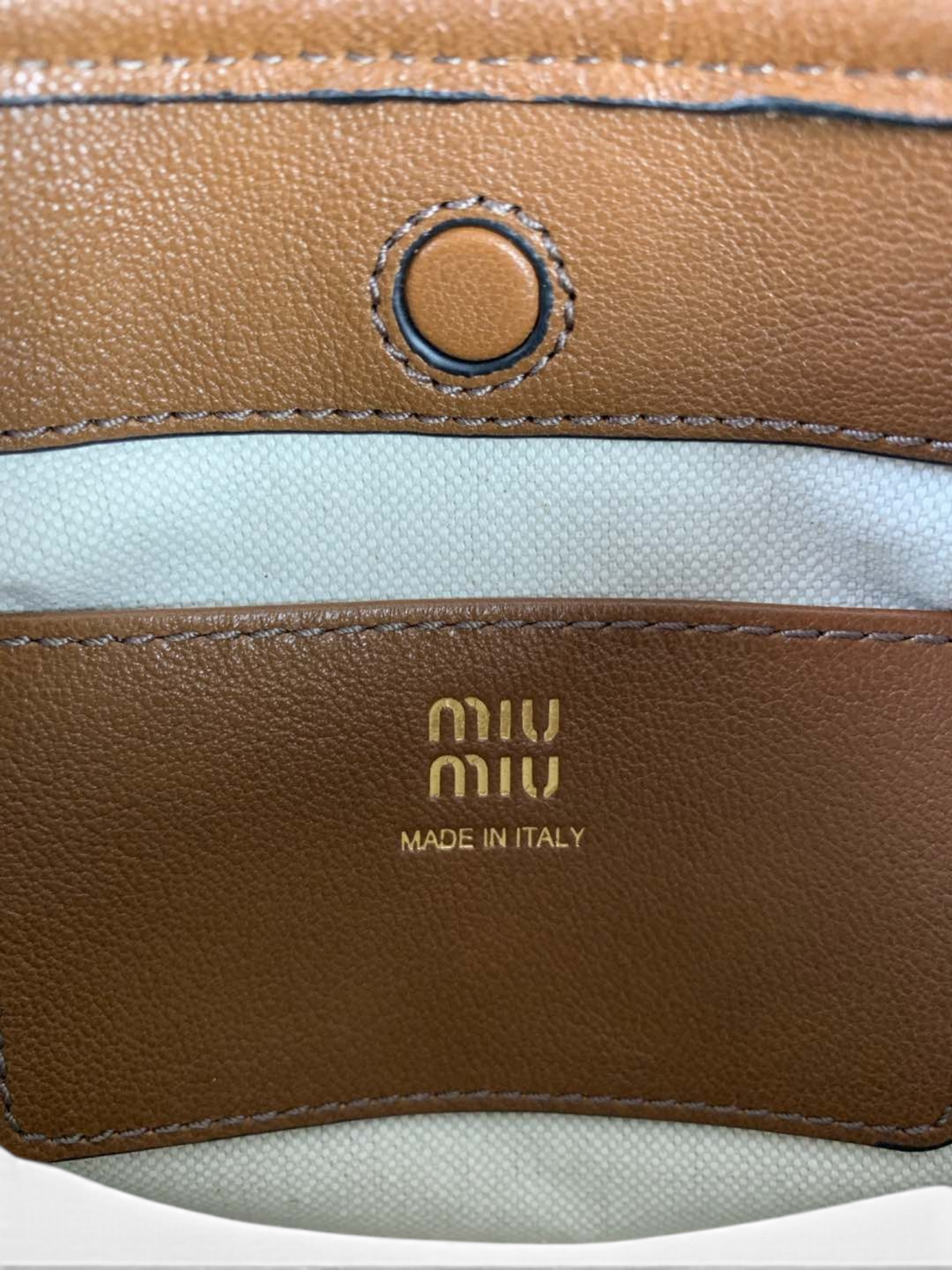 Aventure Mini Bucket Bag - View 9