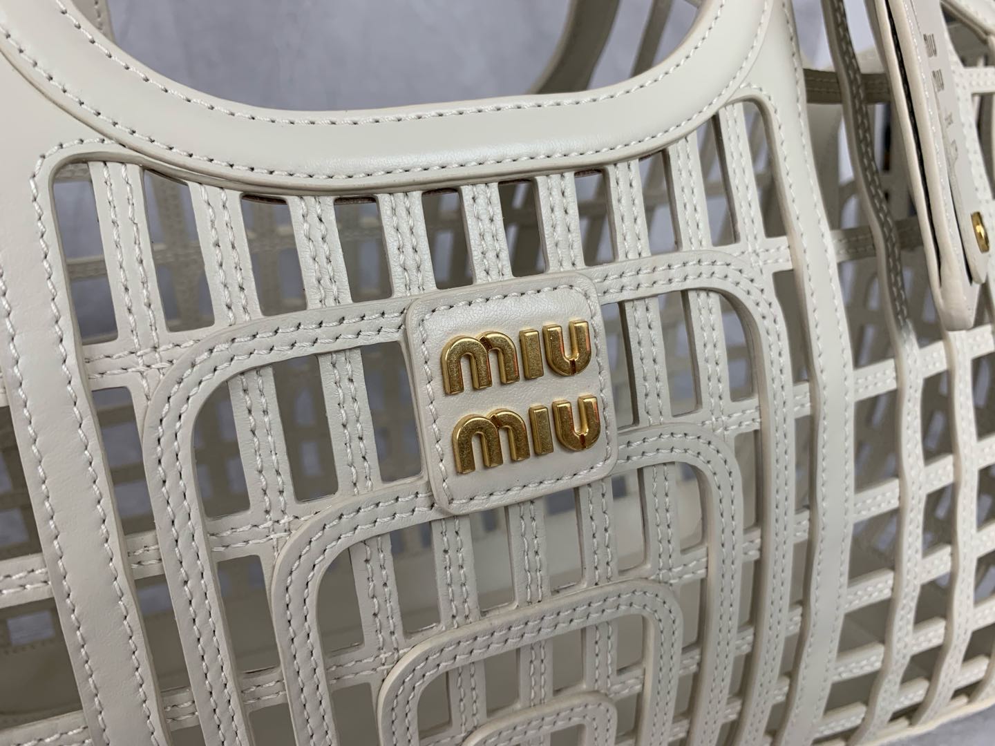 Soft Large Basket Bag - View 4