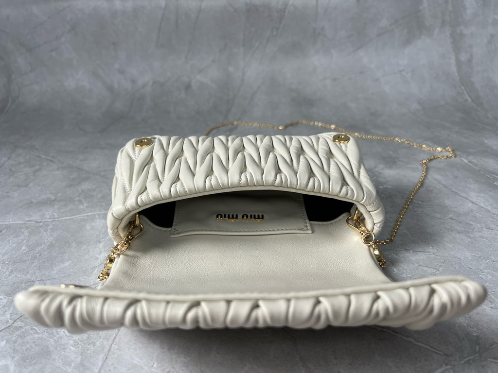 Matelassé Crossbody Bag - View 8