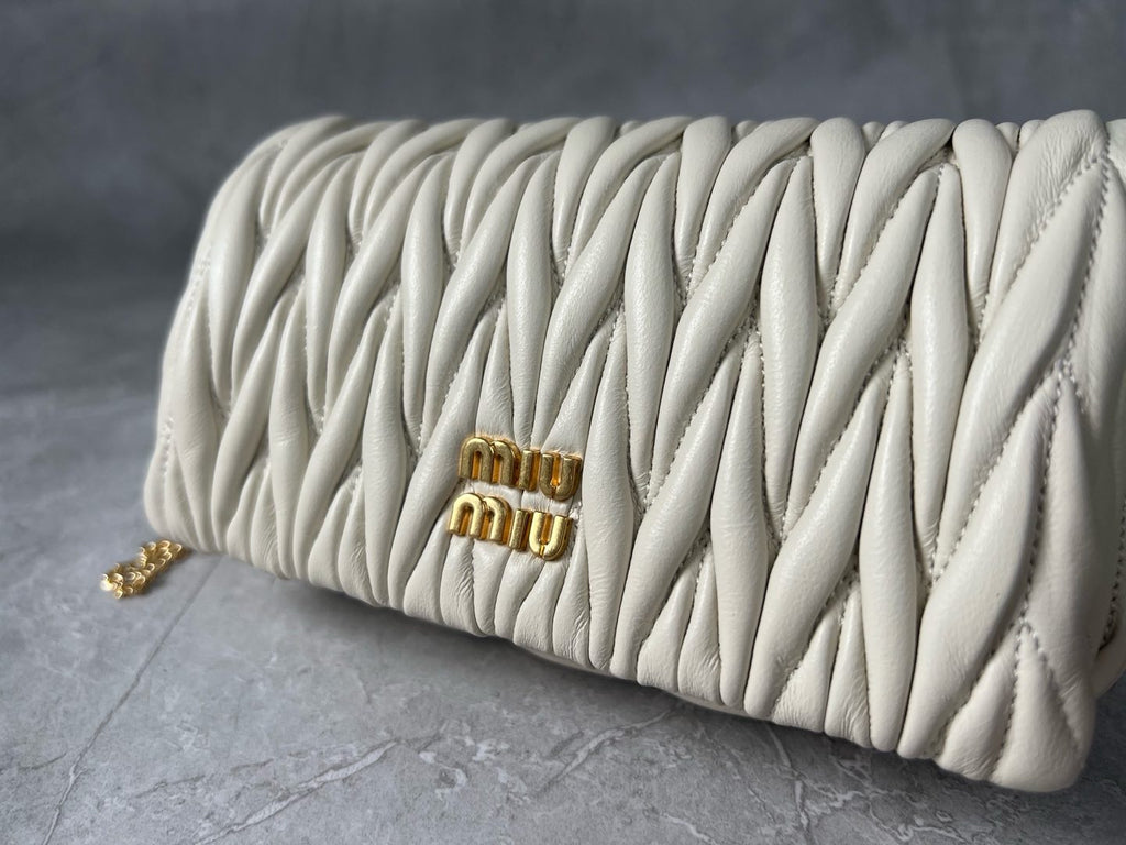 Matelassé Crossbody Bag - View 7