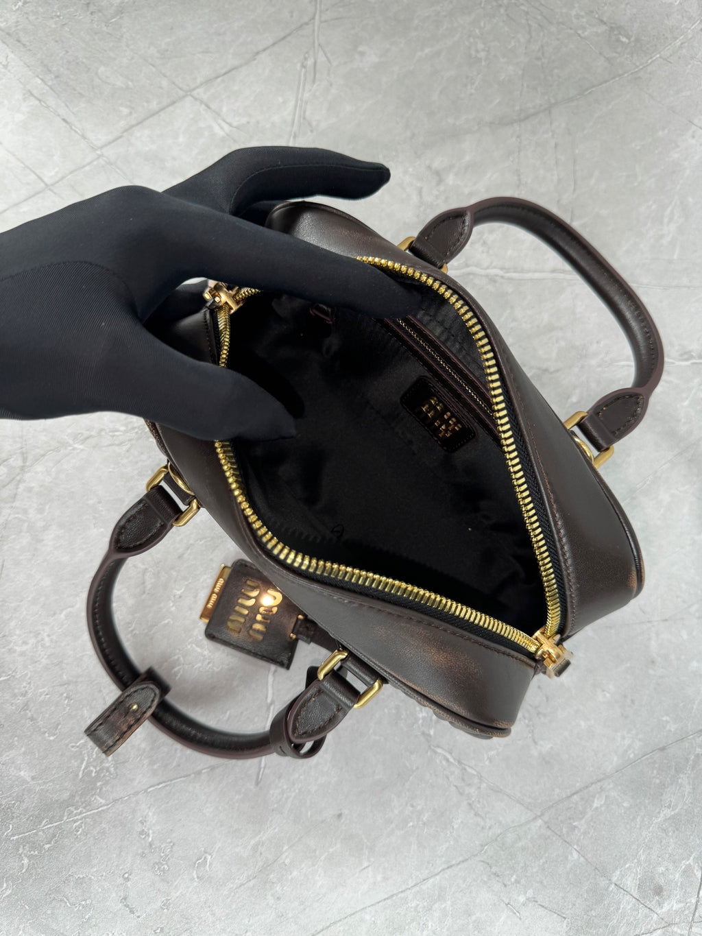 Matelassé Bowling Bag - View 8