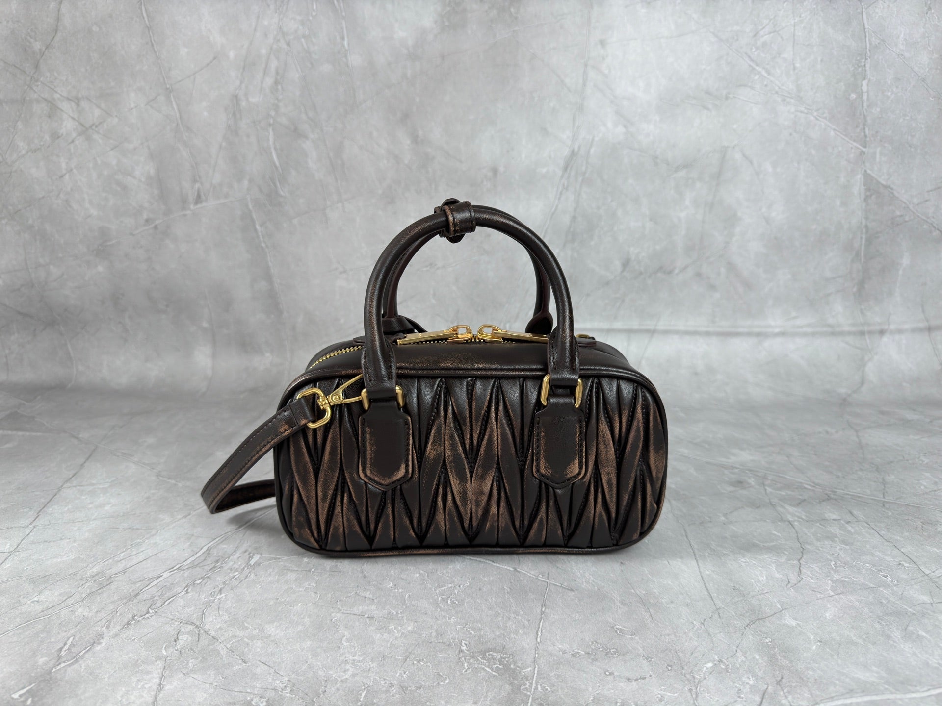 Matelassé Bowling Bag - View 2