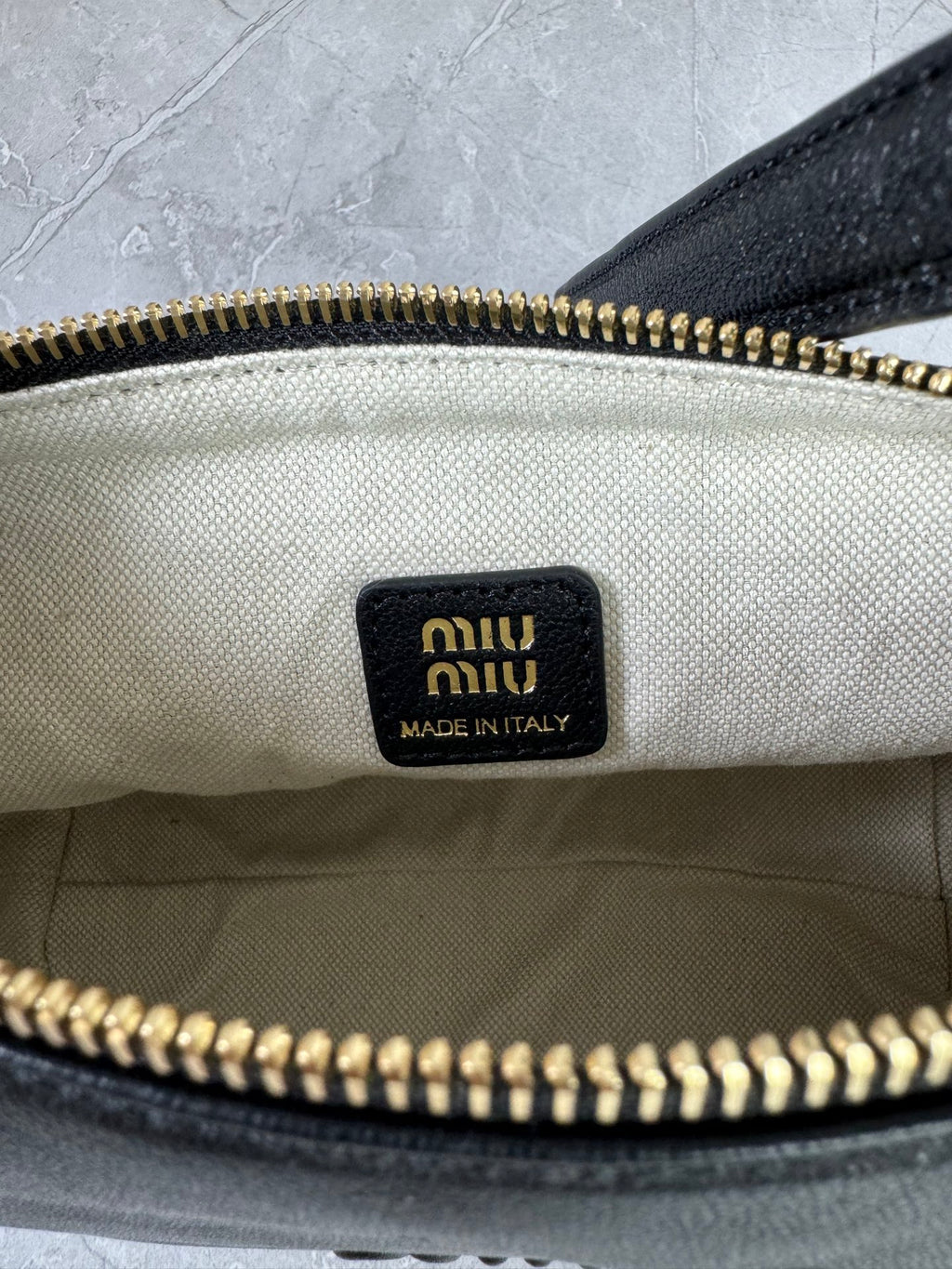 Vintage Vanity Bag - View 9