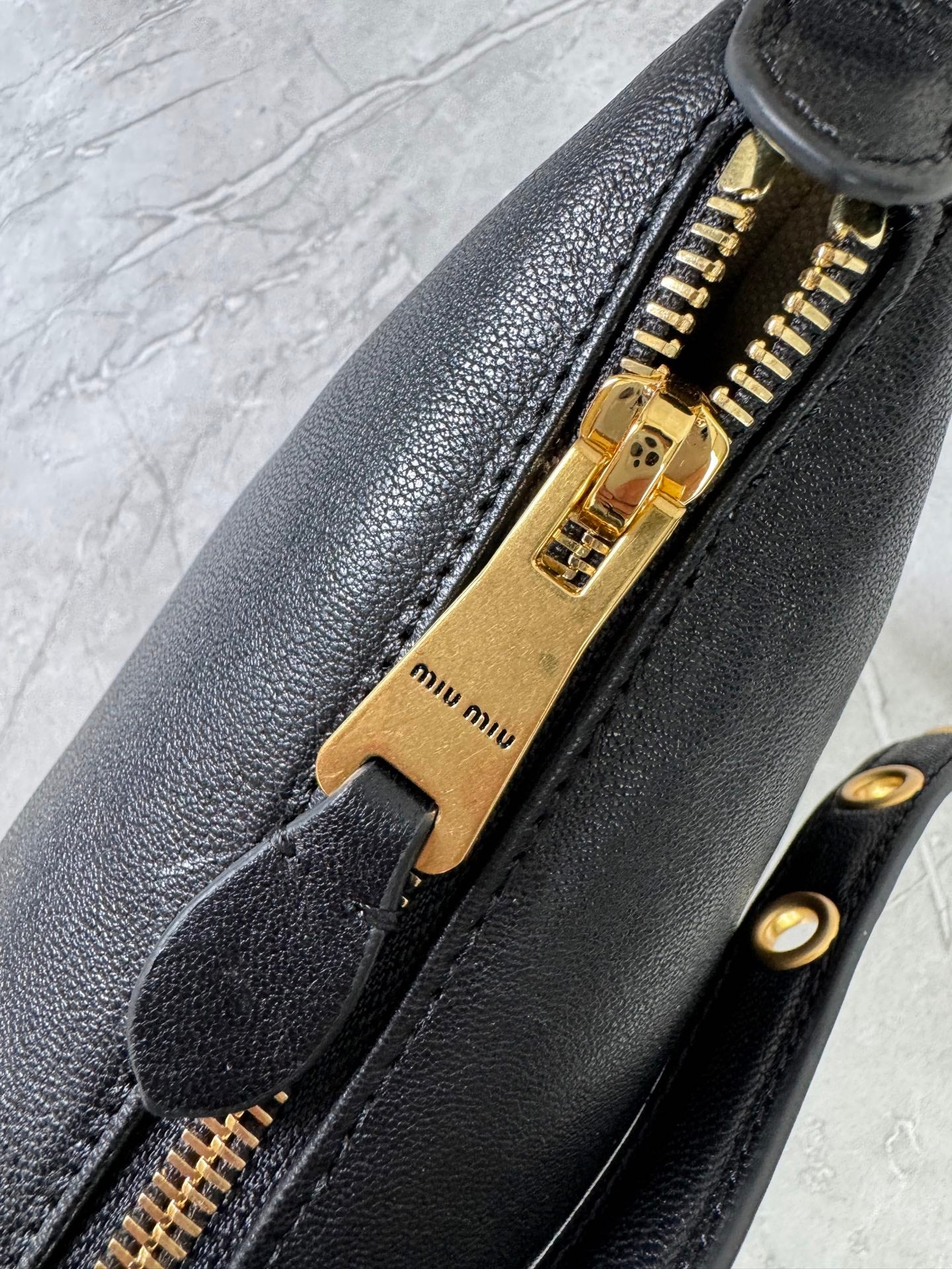 Vintage Vanity Bag - View 6
