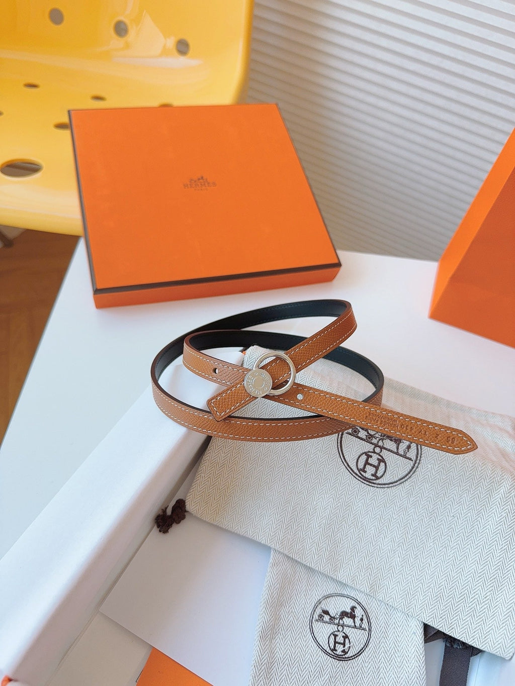 Reversible Slim Belt – Gold / Black