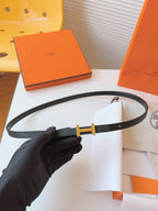 Slim H Belt Black Leather – Gold Hardware