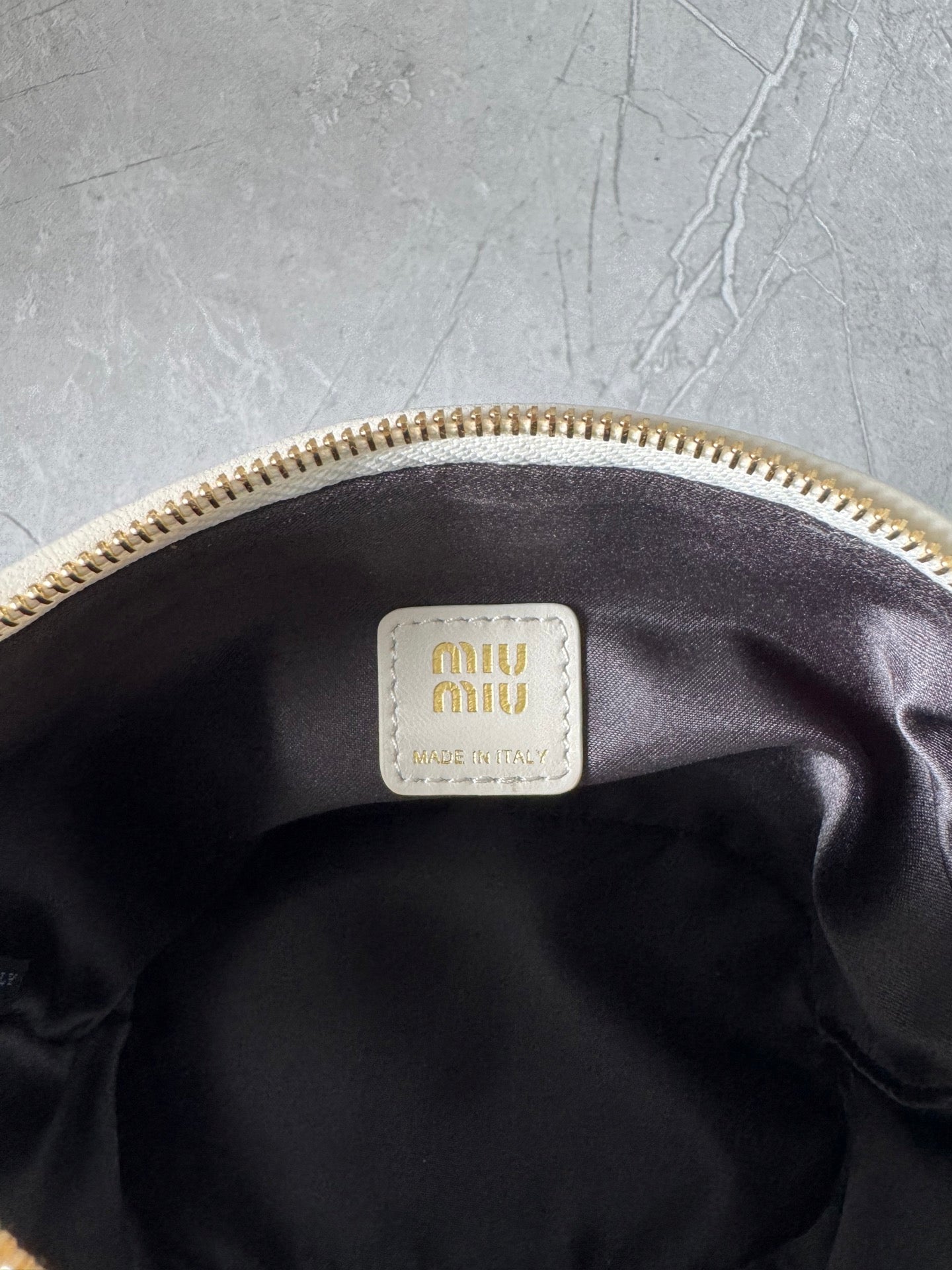 Matelassé Mini Shoulder Bag - View 9