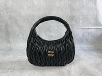 Wander Shoulder Bag