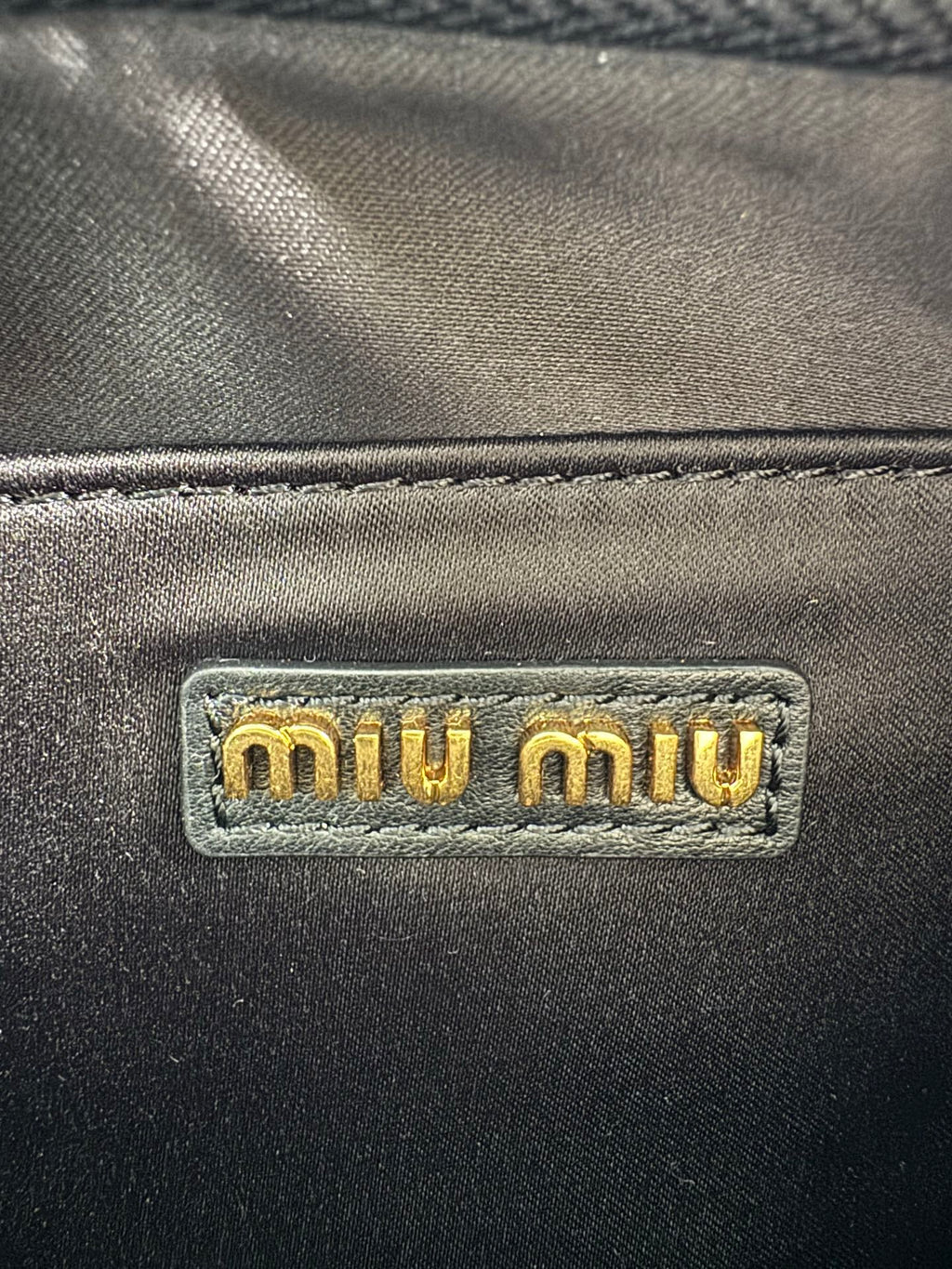 Wander Shoulder Bag - View 9