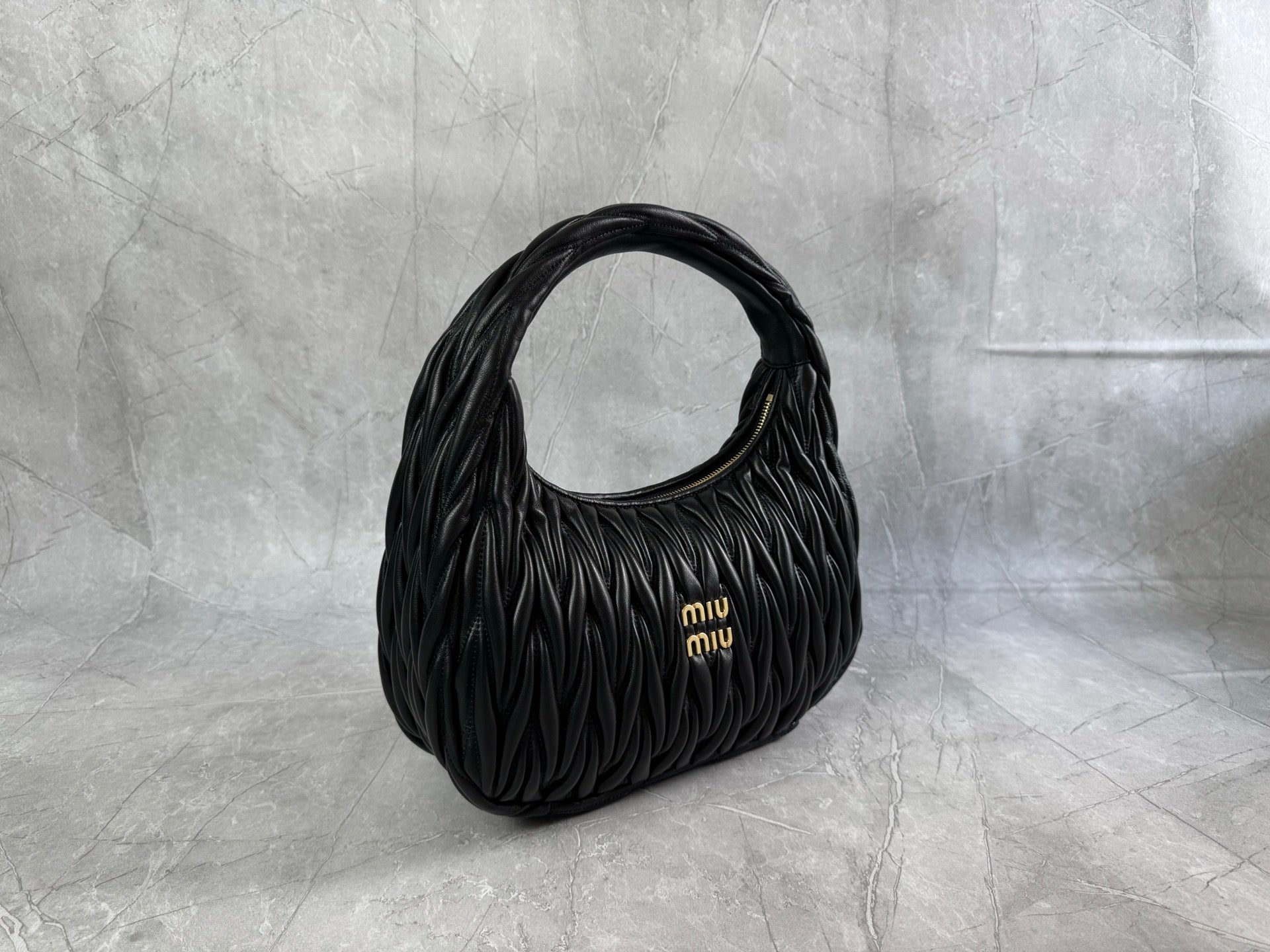 Wander Shoulder Bag - View 3