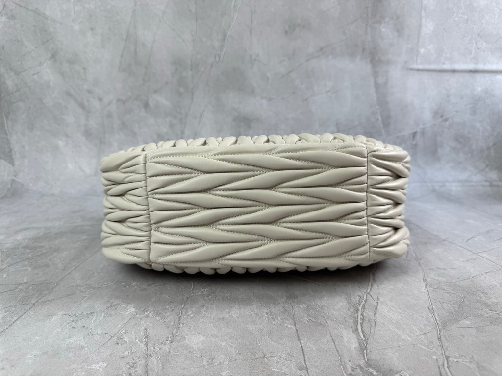 Wander Shoulder Bag - View 5