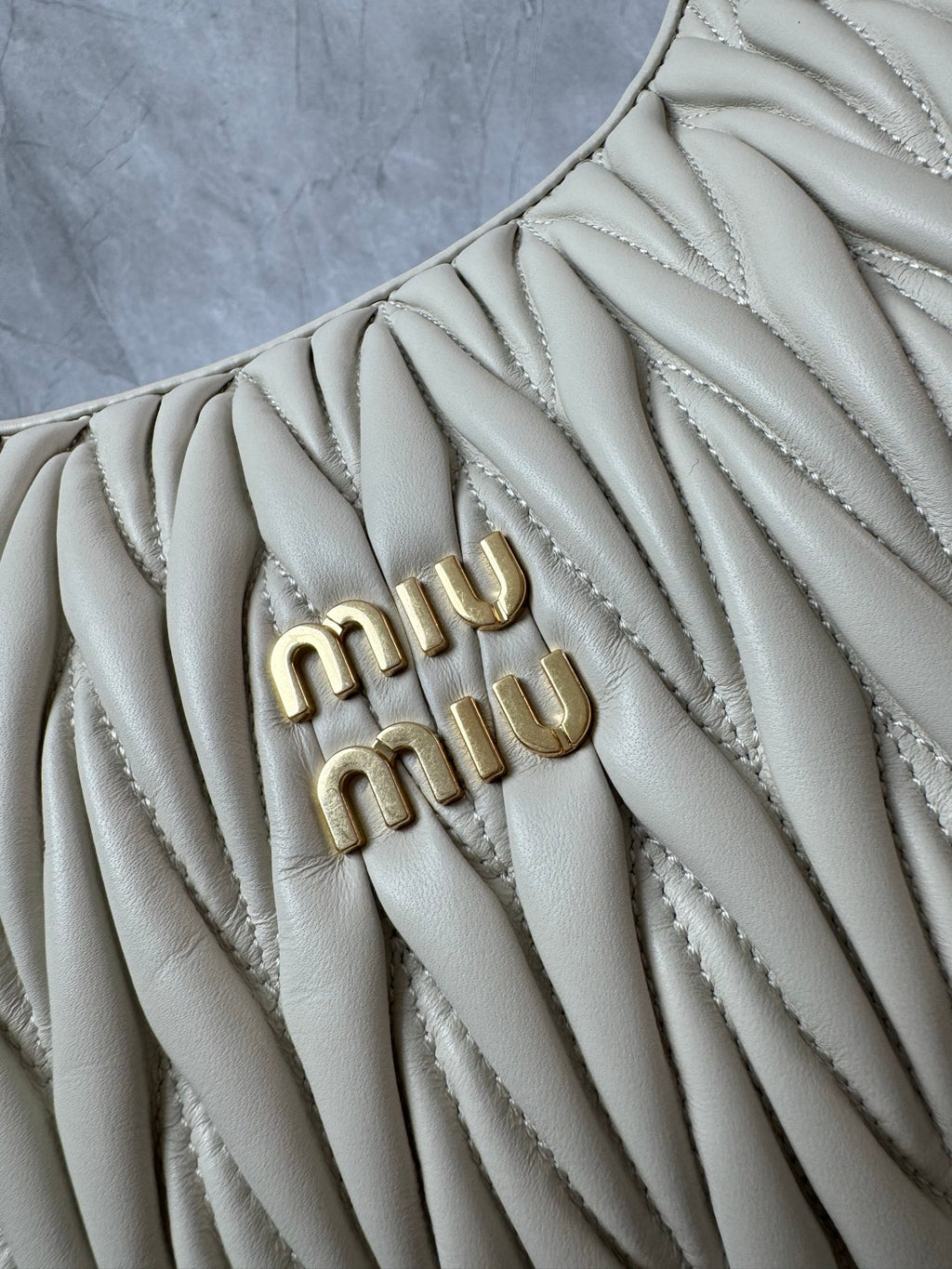 Wander Shoulder Bag - View 6