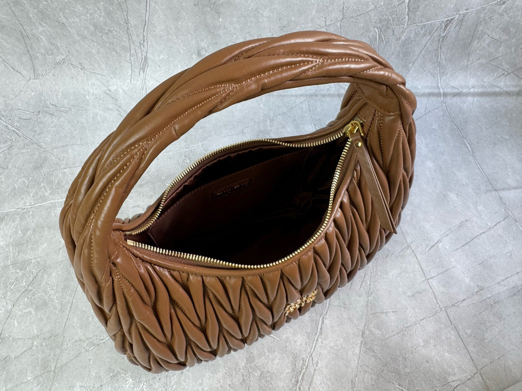 Wander Shoulder Bag - View 8
