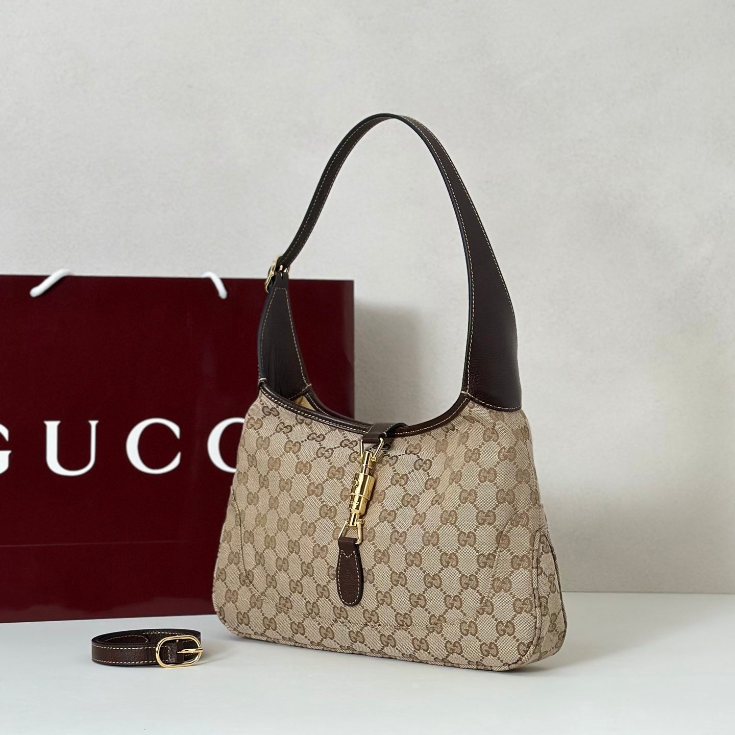 Jackie 1961 medium shoulder bag – image 2