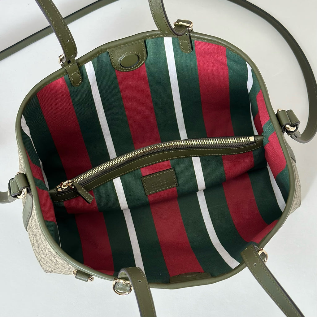 GG Emblem medium tote bag – image 6