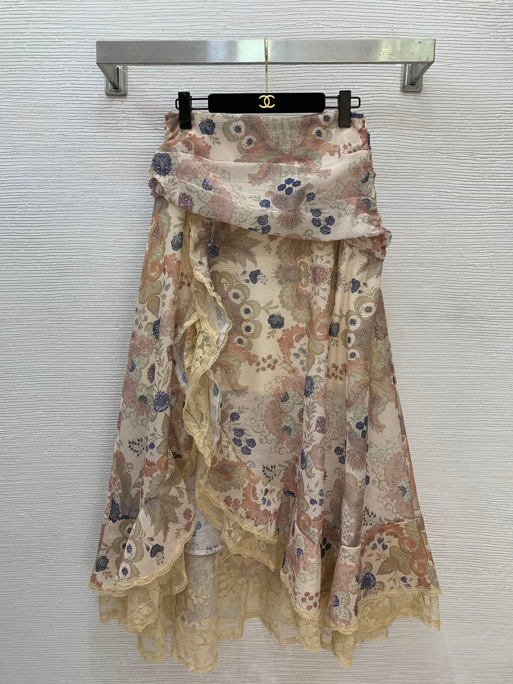 Lace-Trim Blouse And Maxi Skirt Set - Beige Floral - View 8