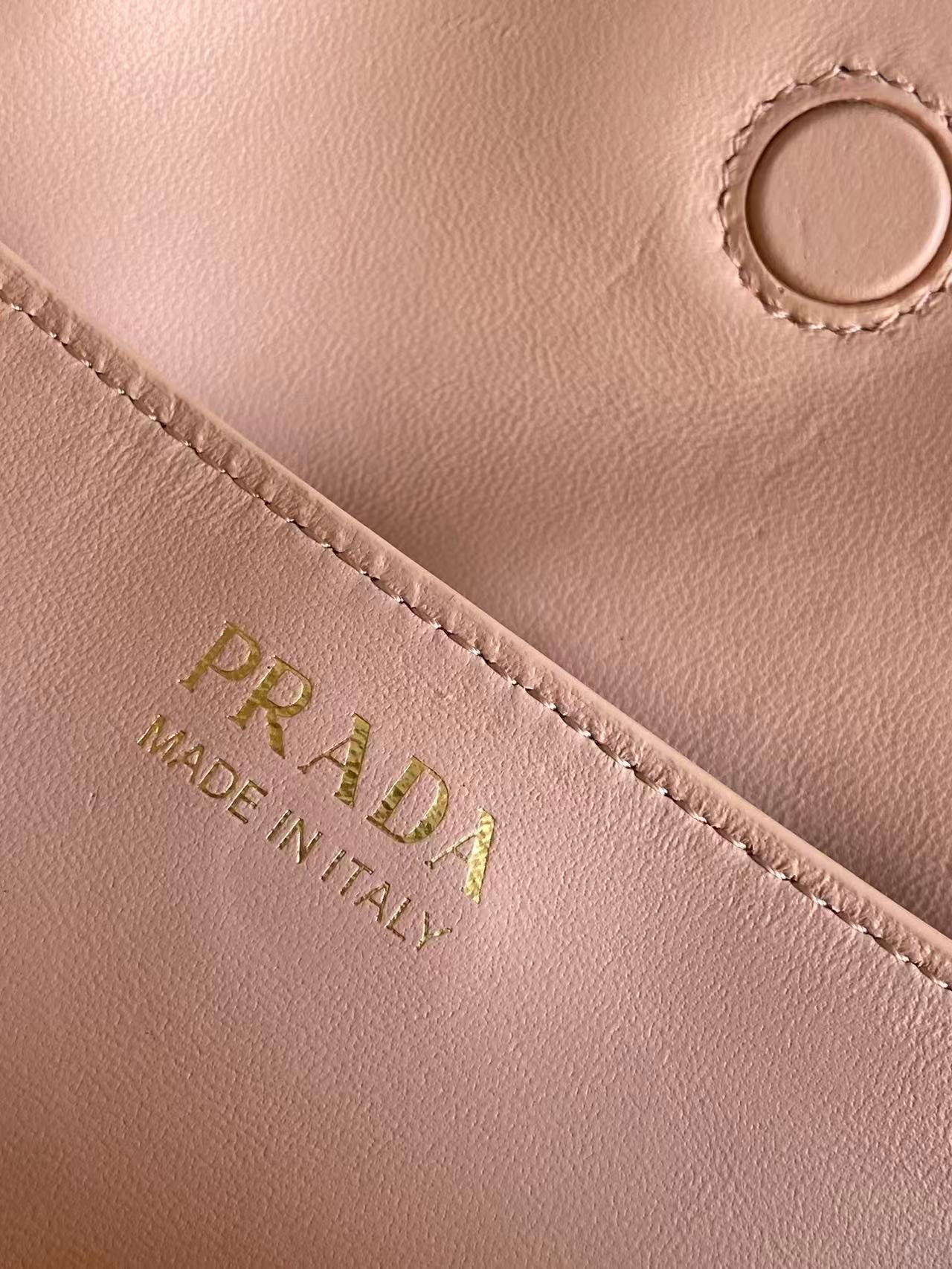 Soft Lambskin Leather Cloud Shoulder Bag