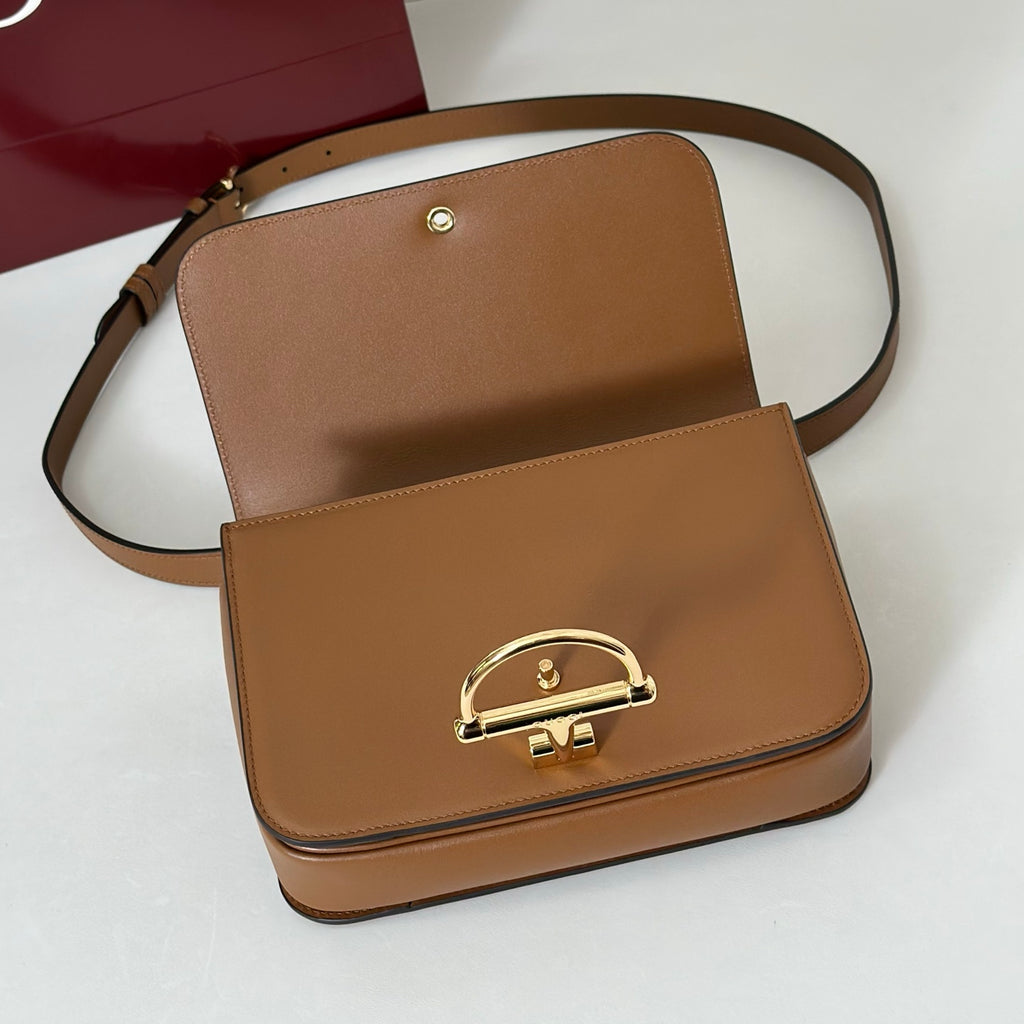Siena small shoulder bag – image 7