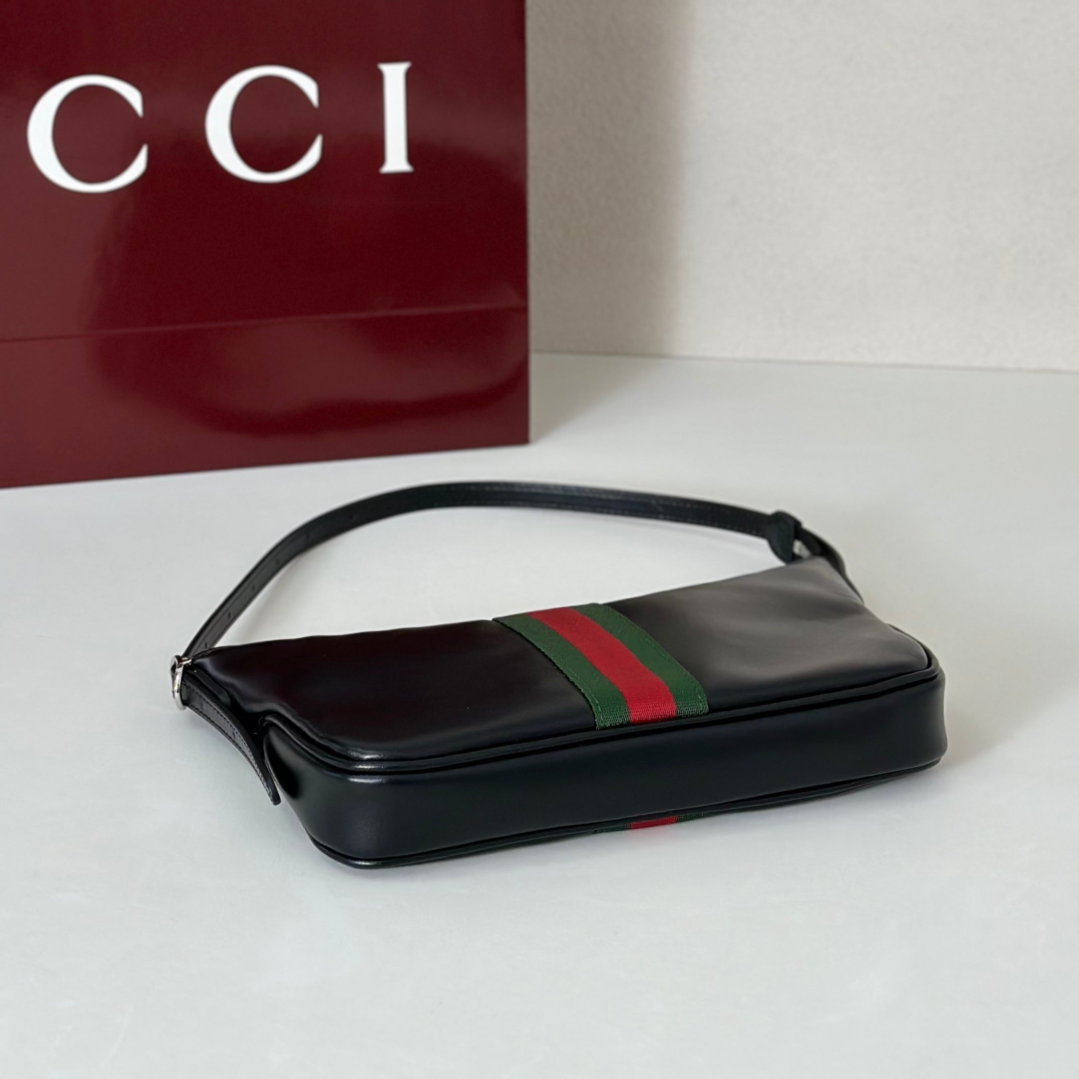 Lunetta small crossbody bag – image 4