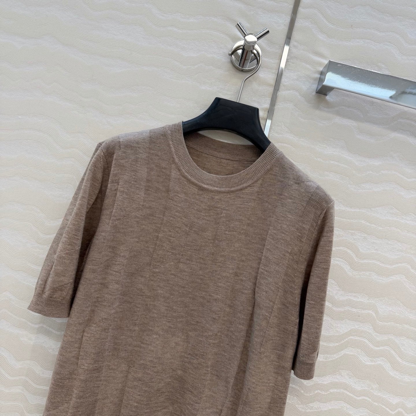 Fine Wool Knit T-Shirt – Coral Edition