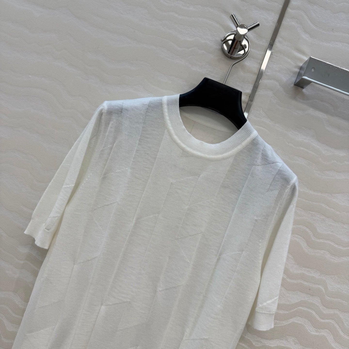 Fine Wool Knit T-Shirt – Coral Edition