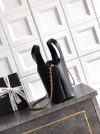 26P Quilted Leather Style Basket Bag