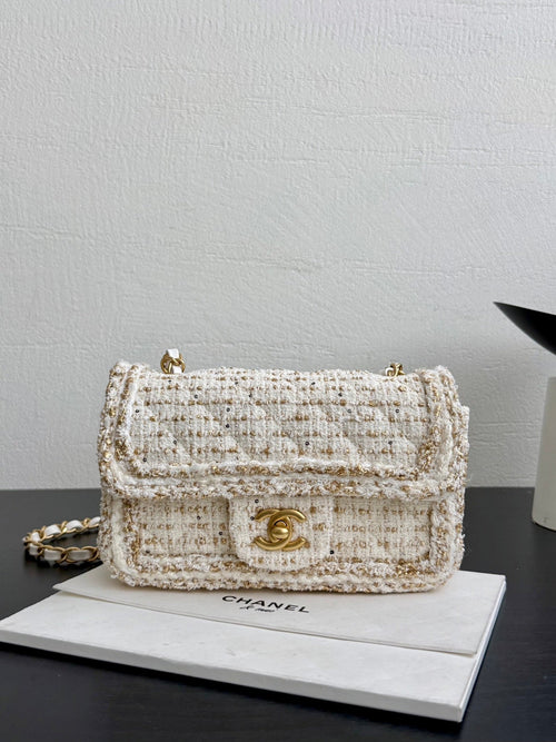 26 Tweed Flap Shoulder Bag