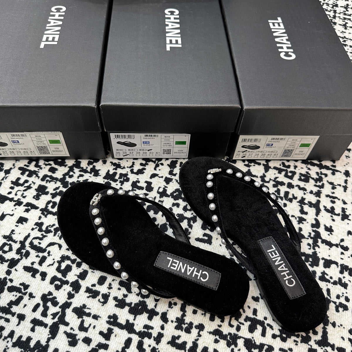 Pearl Embellished Flip-Flops - Black - View 4