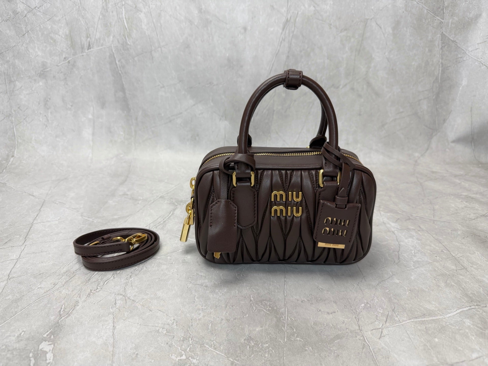 Wander Bowling Bag - View 1