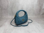 Matelassé Shoulder Bag - View 3