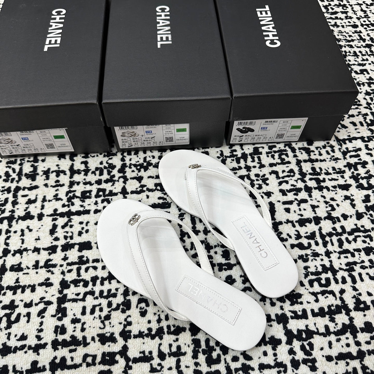 Double C Leather Flip-Flops - White - View 5