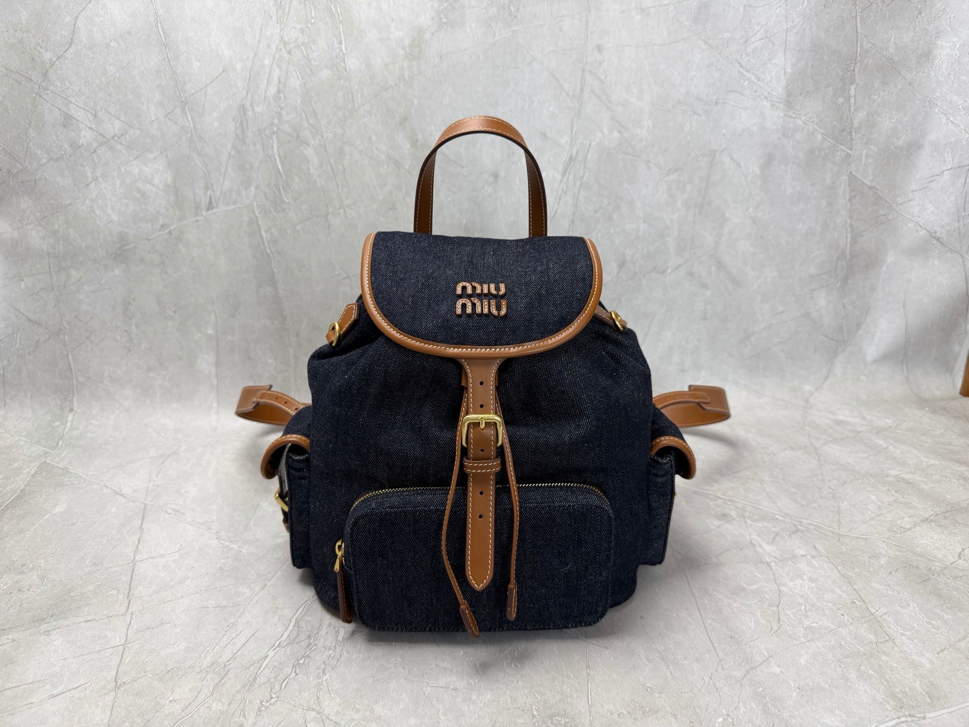 Structured Shoulder Bag - View 1