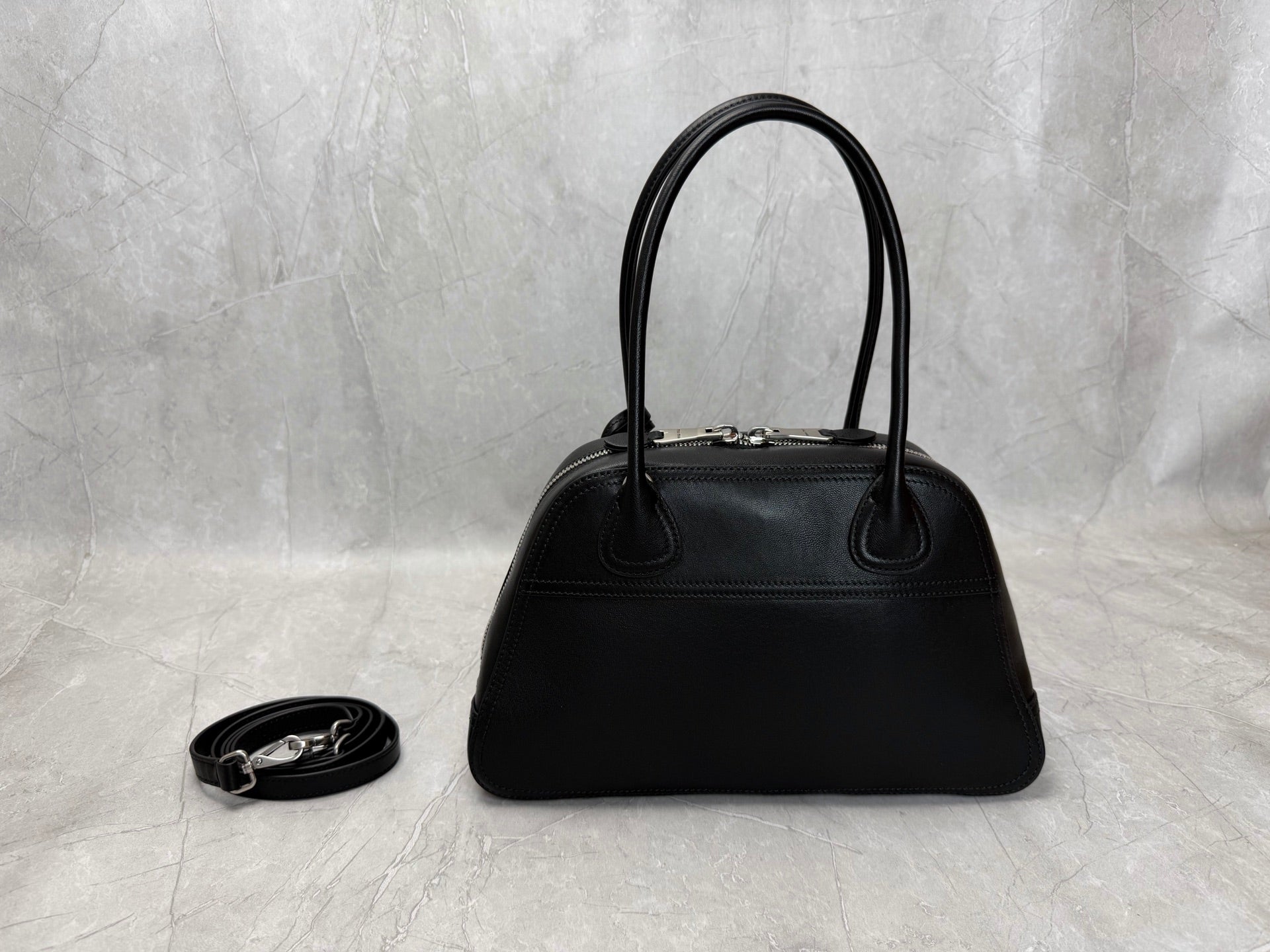 Vivant Bowling Bag - View 2