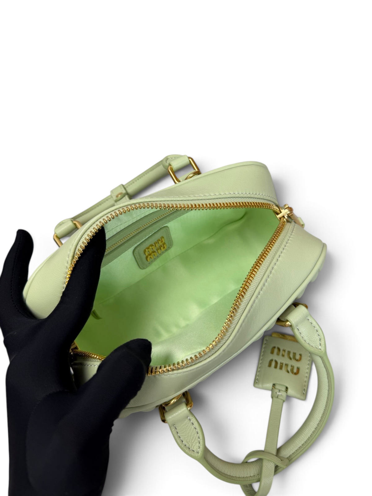 Matelassé Bowling Bag - View 8