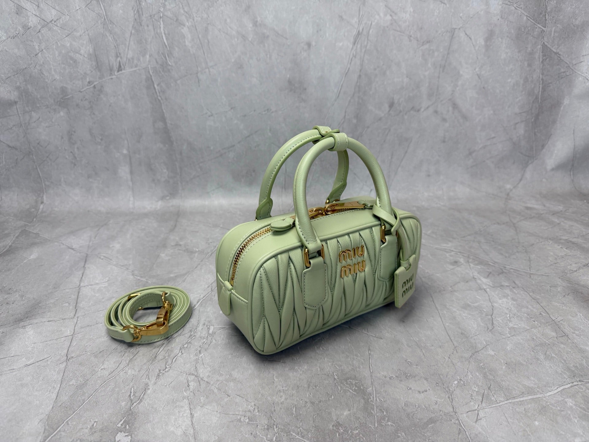 Matelassé Bowling Bag - View 3