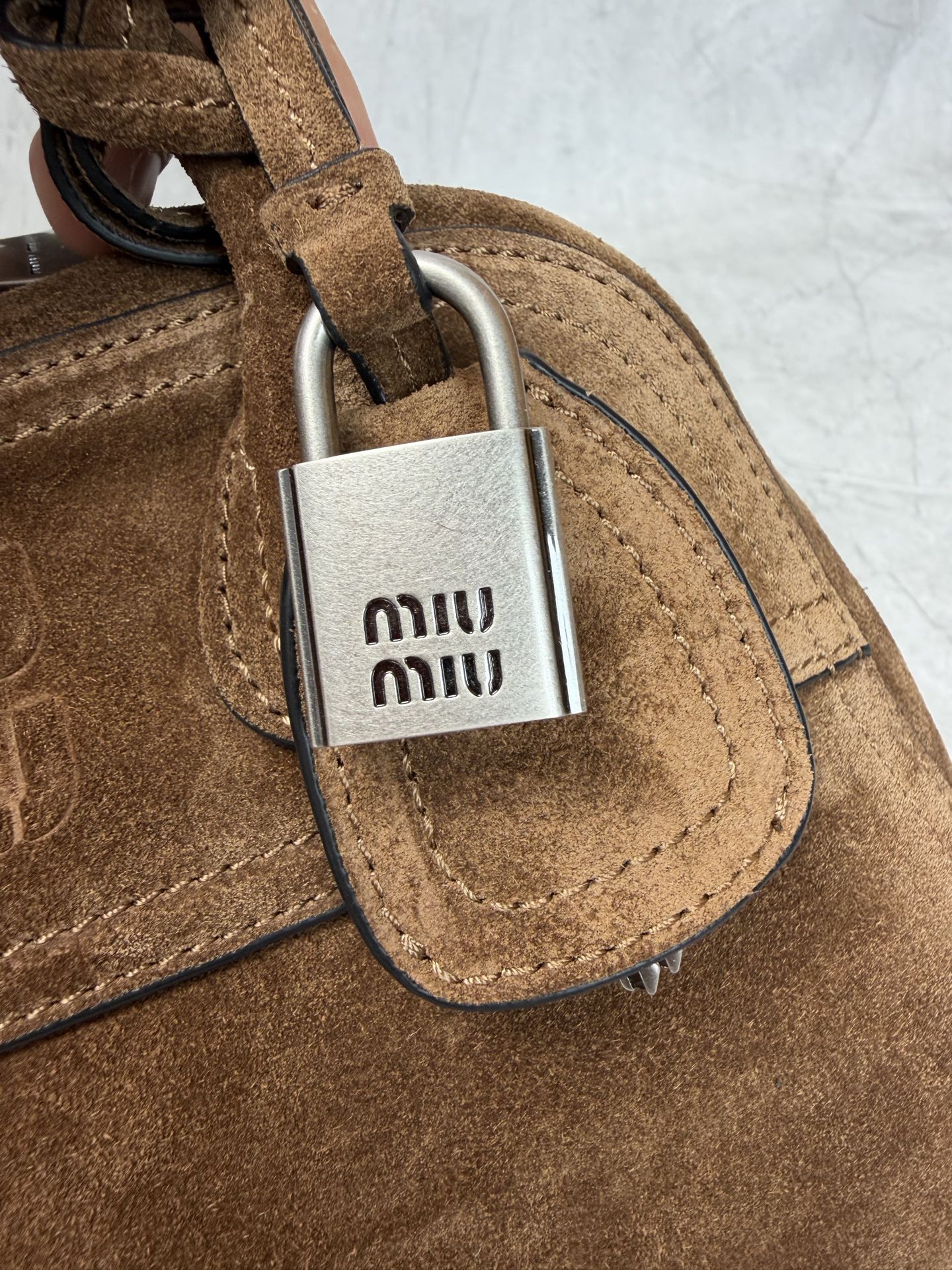 Vivant Mini Bowling Bag - View 6