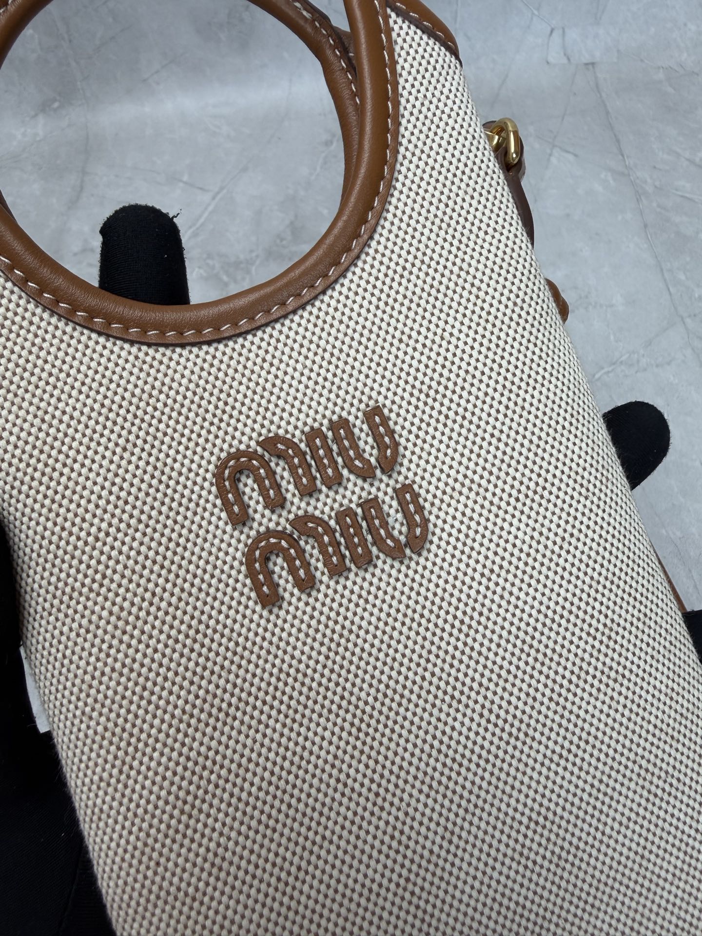 Vintage Hobo Bag - View 5
