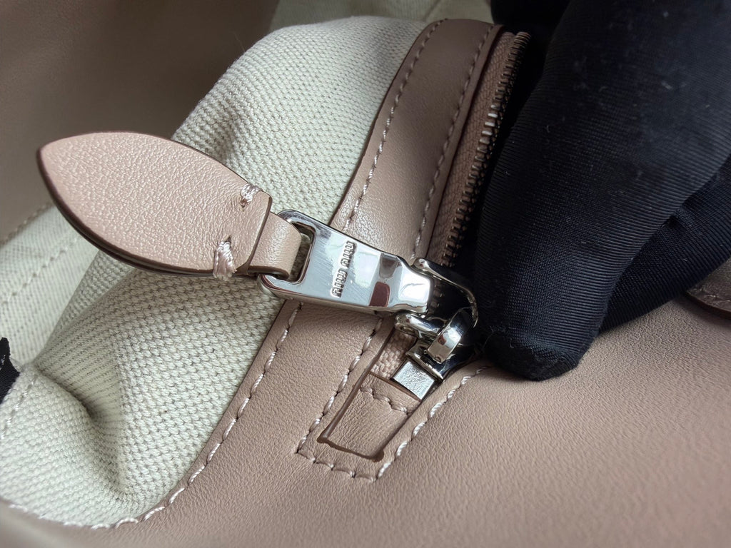 Ivy Tote Bag - View 9